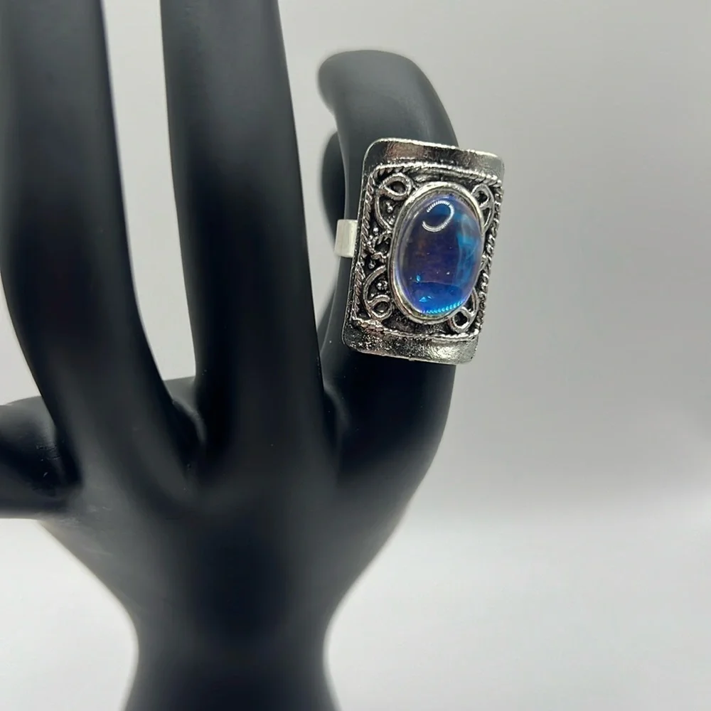 NEW Vintage Shiny Aura Moonstone Adjustable Ring